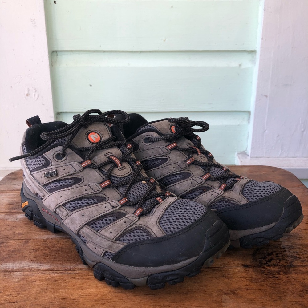 Merrell Hiking Boots ( Moab 2 Ventilator)